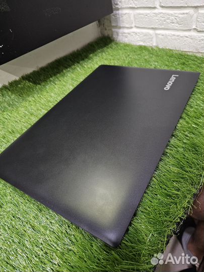 Lenovo Ideapad 330