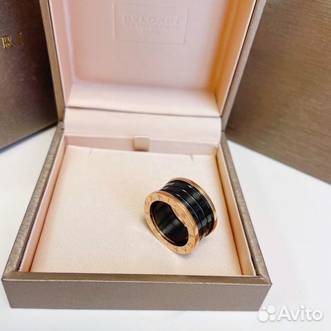 Bvlgari кольцо из золота 750 пробы