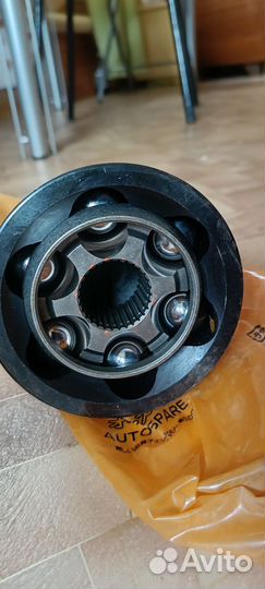 Граната наружняя на Тойота Ленд Крузер 100