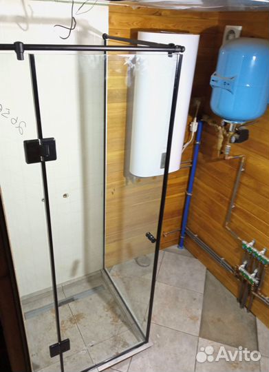 Душевая кабина из стекла