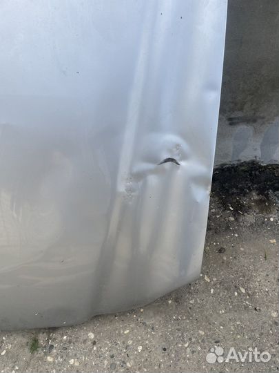 Капот на w211