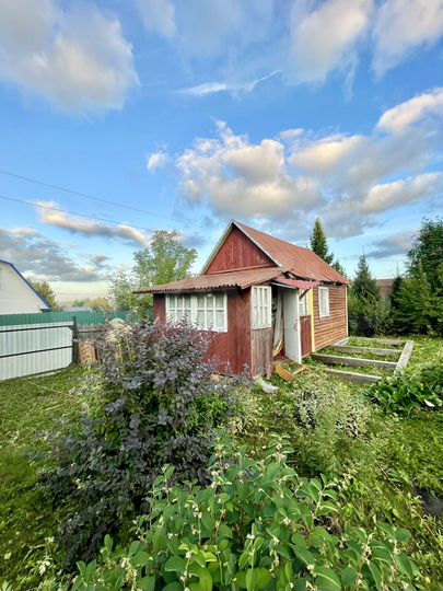 Дача 16 м² на участке 8,5 сот.