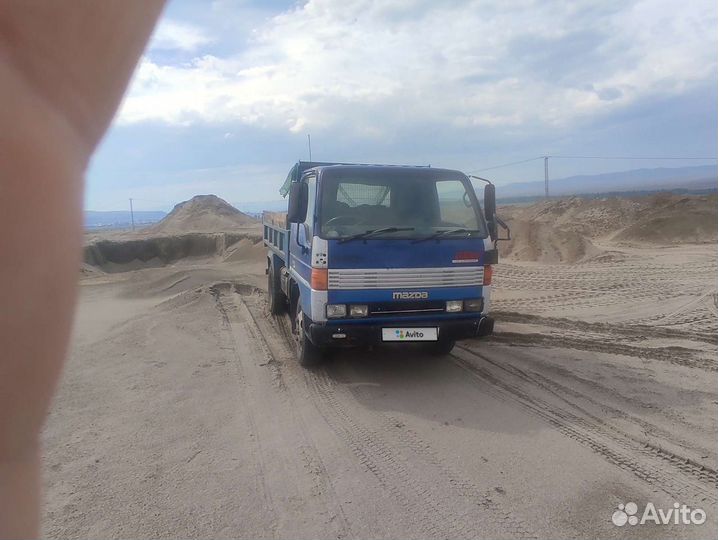 Mazda Titan, 1991