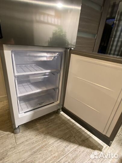 Холодильник hotpoint ariston