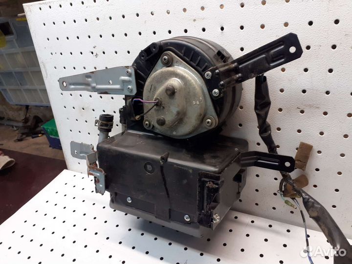 Задняя печка Nissan Patrol y61