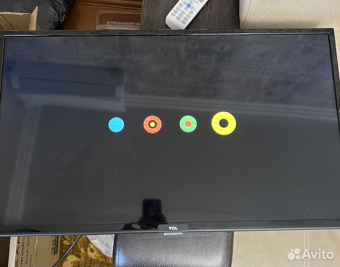 Телевизор SMART tv 32 бу