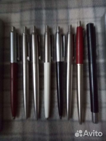 Коллекция шариковых ручек