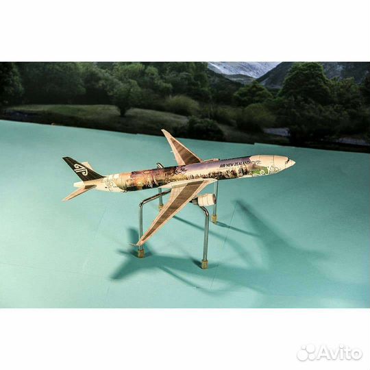 Boeing 787 Властелин Колец, Boeing 777