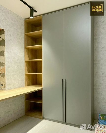 Рабочая зона у окна на заказ