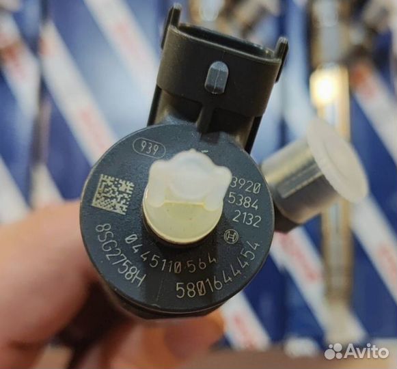 Форсунка Bosch 0445110564 Iveco 5801644454 новая