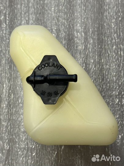 Бачок расширительный Toyota Camry XV30