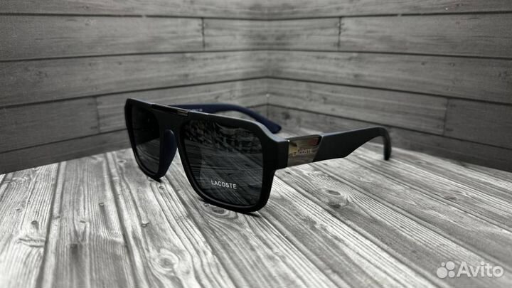 Солнцезащитные очки Lacoste мужские