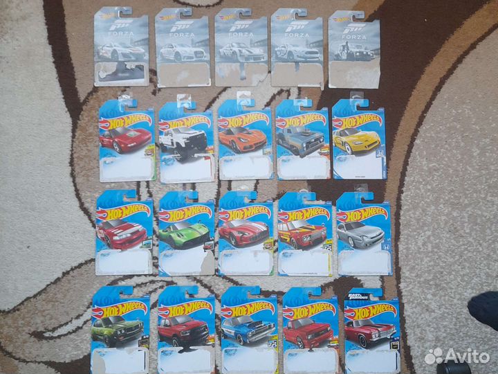 Модельки Hot Wheels