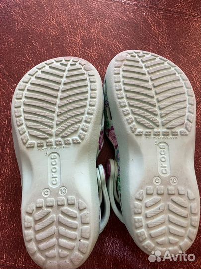 Crocs на девочку c10 р.27