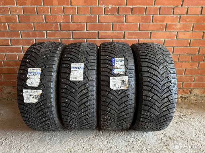 Michelin X-Ice North 4 SUV 235/55 R17 103T