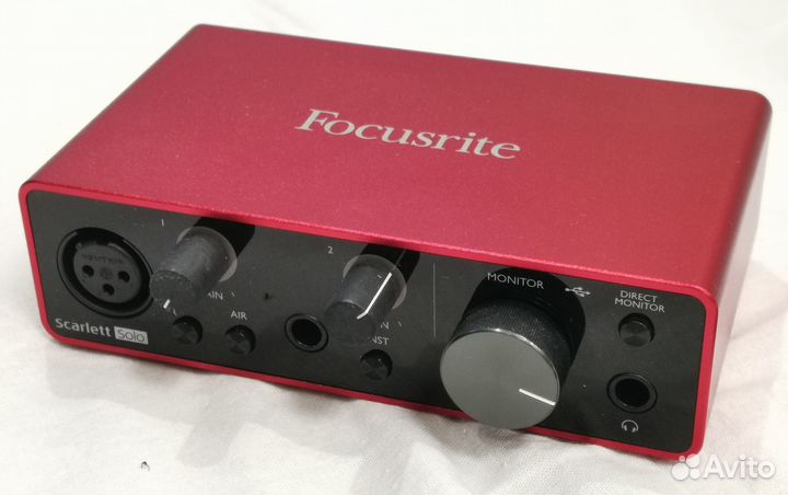 Звуковая карта Focusrite Scarlett Solo 3rd Gen