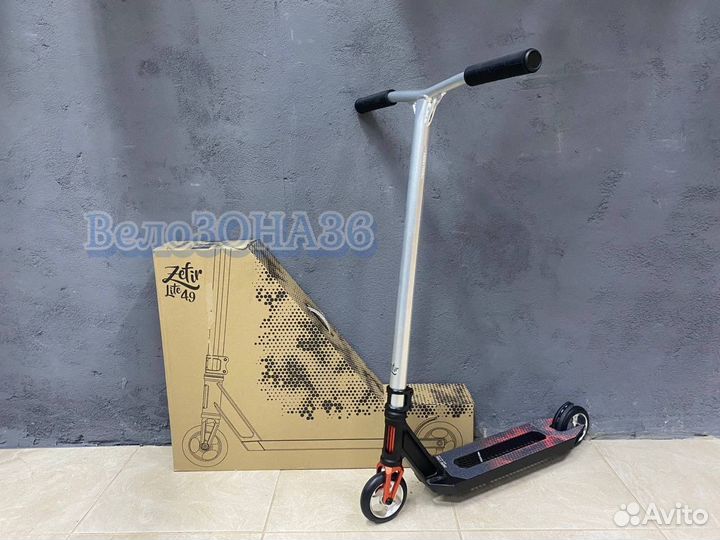 Теч тим зефир лайт 49. Самокат tech team comfort 125r (фиолетовый) 2022. Трюковой самокат теч тим зефир. Трюковой самокат tech team zefir. Самокат зефир.