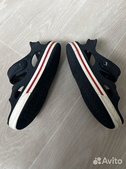 Сведалии Crocs C10