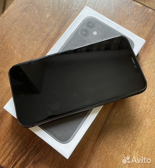 iPhone 11, 256 ГБ