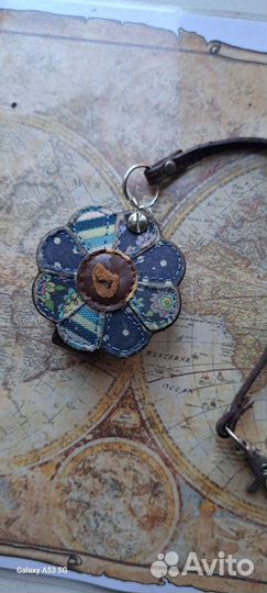 Часы с лупой кварцевые