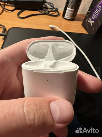 Новый кейс AirPods 2 оригинал
