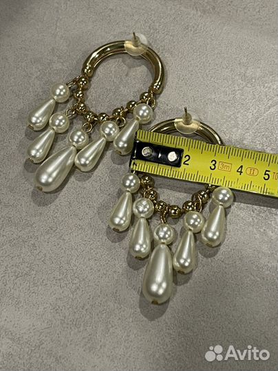 Серьги (бижутерия)