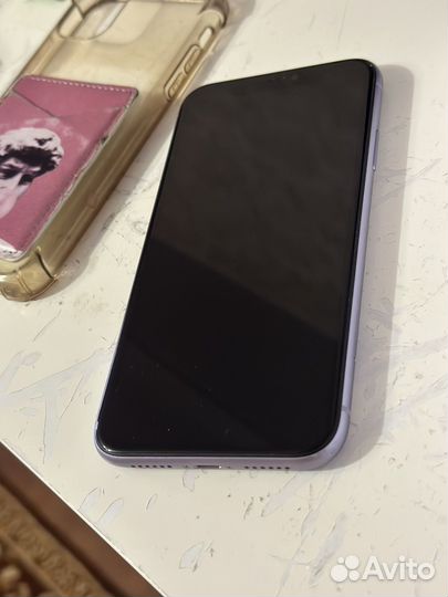 Телефон iPhone 11 128 gb