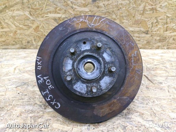 Кулак поворотный левый Mazda CX-5 KE 1 поколение