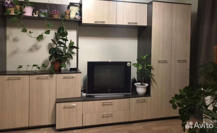 Стенка в гостиную бу