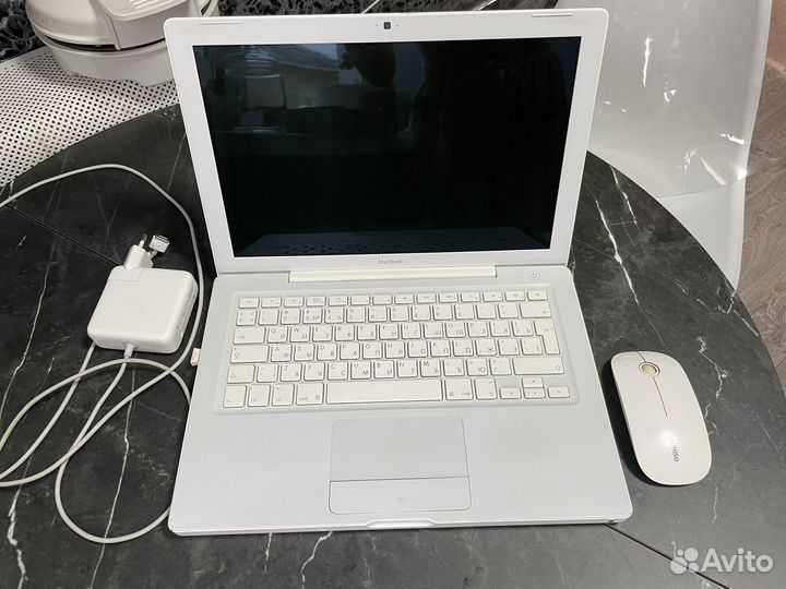 Macbook 2008 год