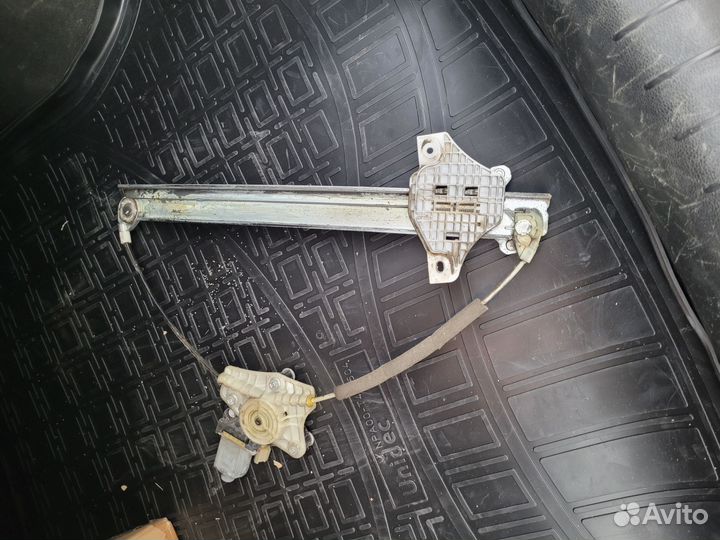 Стеклоподъемник передний левый хундай солярис 2