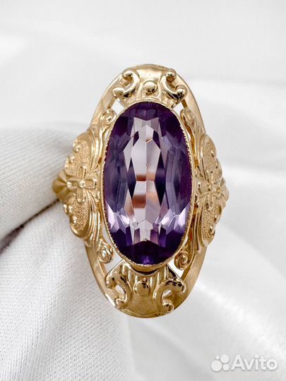 Золотое кольцо с алекс. корундом 583 СССР 5.31 гр