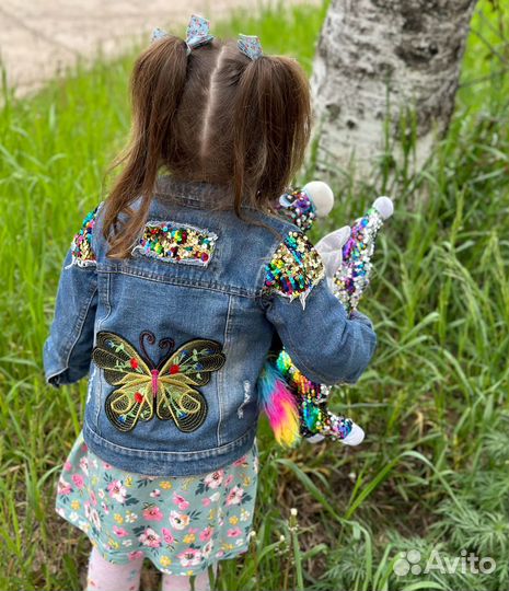 Джинсовая куртка на девочку 104 110