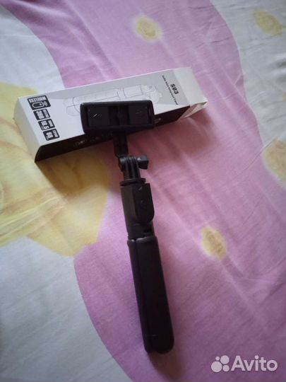 Продаётся трипод новый, без доставки Авито