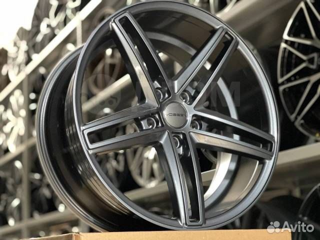 Диск литой Replica Vossen CV5 R18 5x114.3