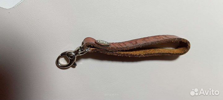 Брелок на ключи