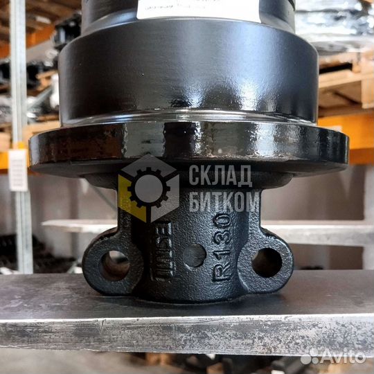 Каток опорный Liebherr R921LC