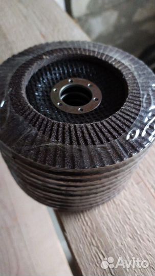 Диск лепестковый