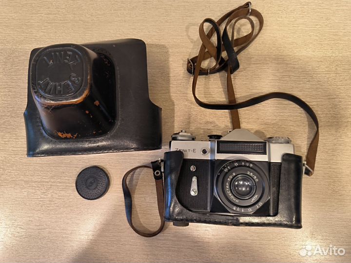 Фотоаппарат Зенит-Е с объективом Индустар 50-2