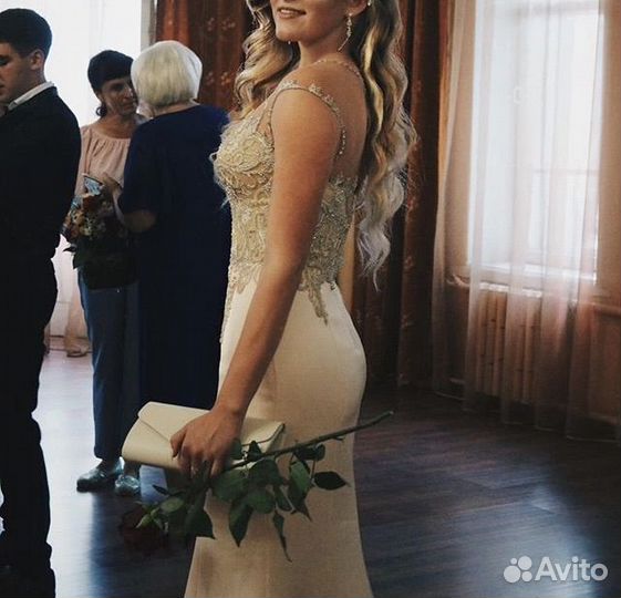 Платье на вечер