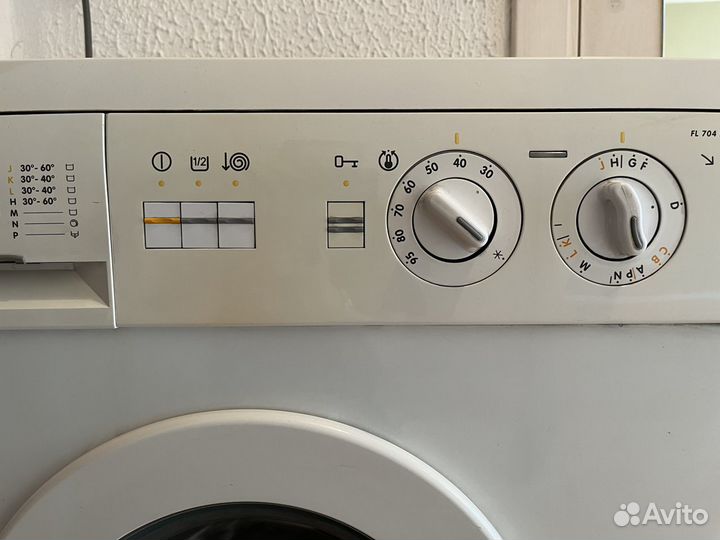 Стиральная машина бу узкая Zanussi