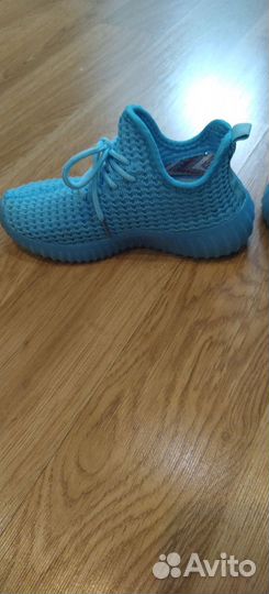 Кроссовки детские