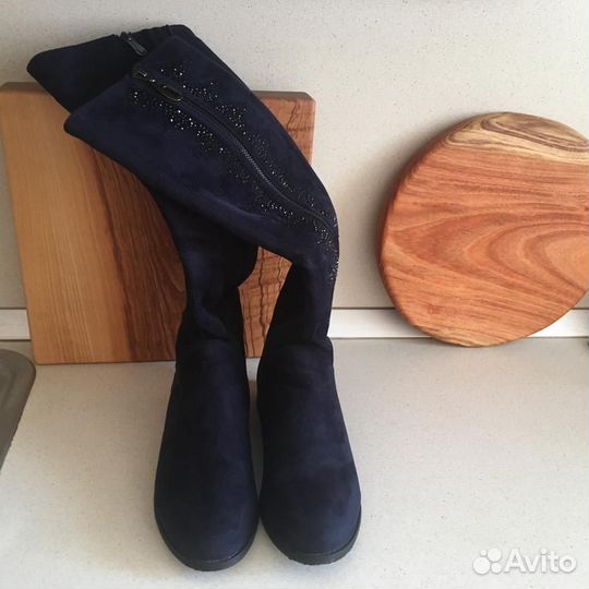 Зимние синие замшевые женские сапоги 39
