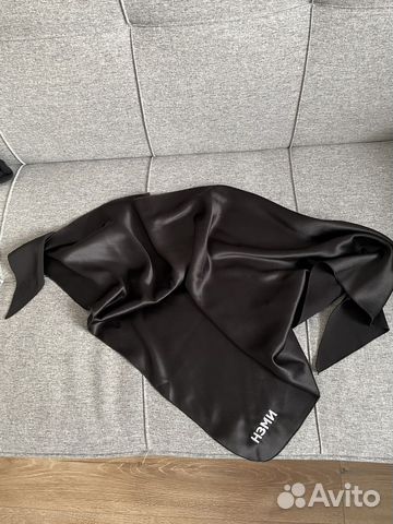 Платок черный атласный