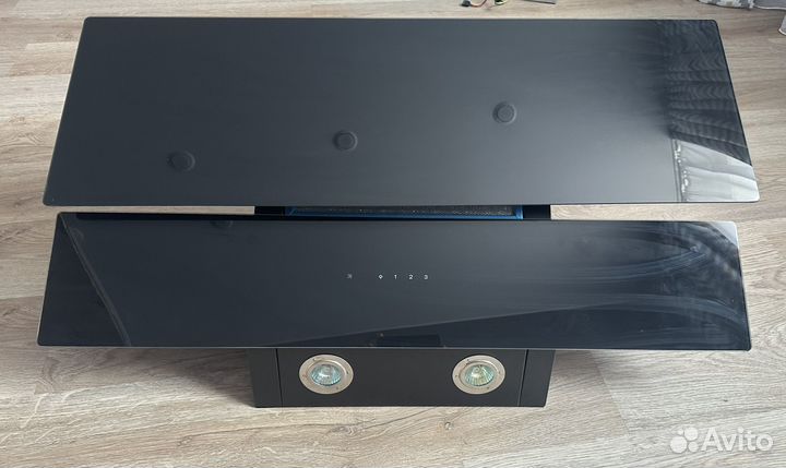 Вытяжка Zigmund & Shtain