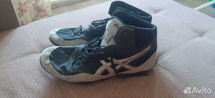 Борцовки asics