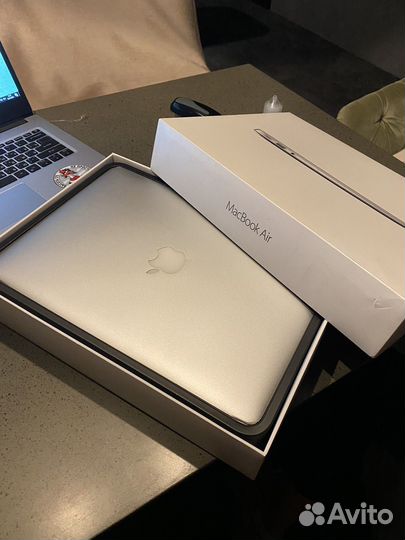 Macbook air 13 2015 8gb