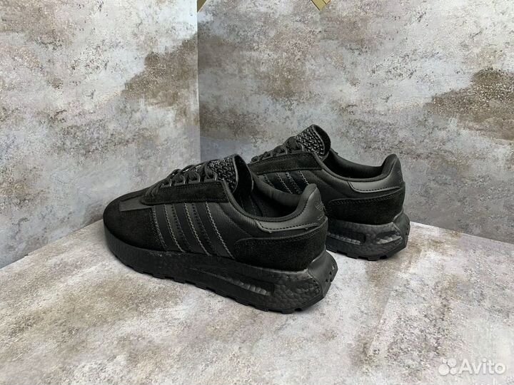 Кроссовки adidas retropy e5