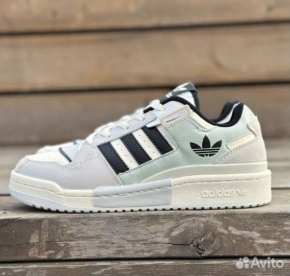 Adidas forum low 1 бело-черный разм. 43