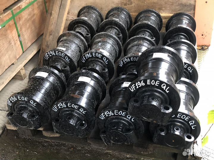 Каток опорный hyundai